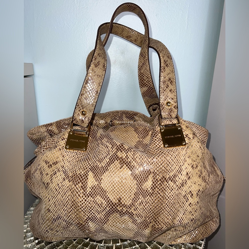 Michael Kors Leather shoulder Bag